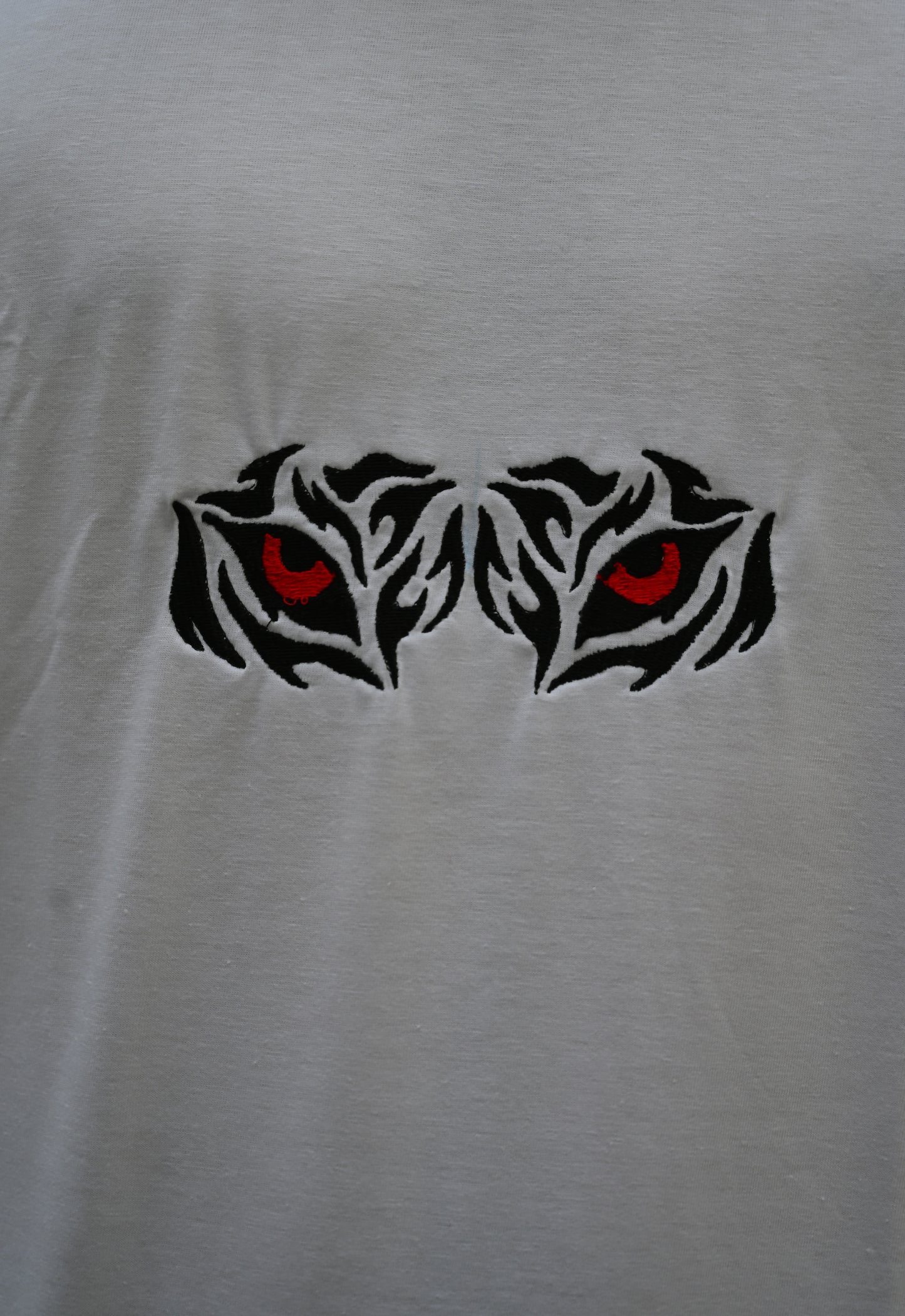 Tiger Head T-Shirt – Bold Chest Embroidery